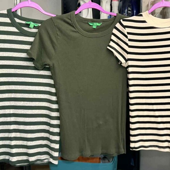 3 Shirt Bundle, A New Day and Dip, green/grey, green, black/cream SMALL/MEDIUM - Picture 1 of 14